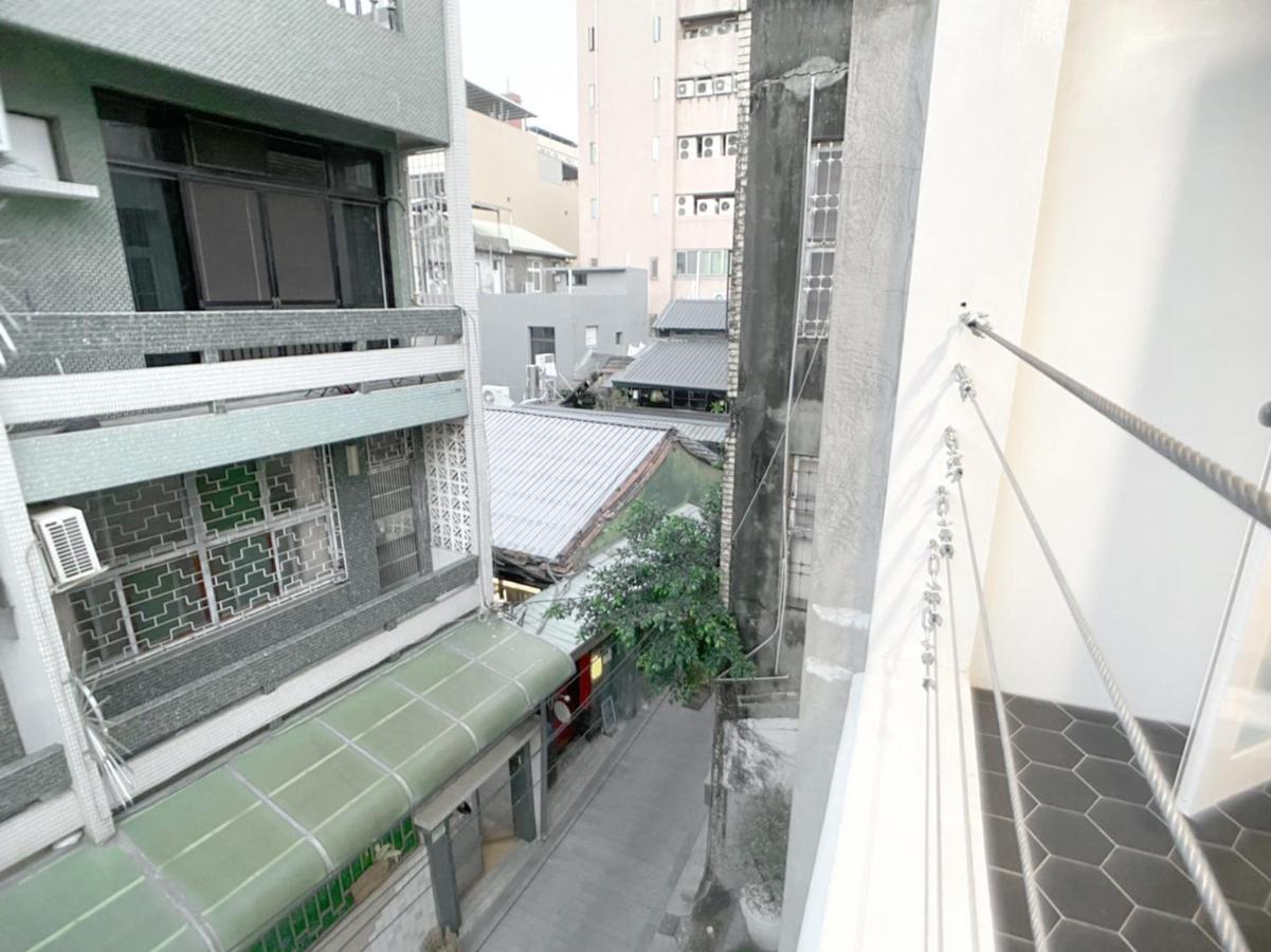 Spring Guest House Tainan Exterior foto